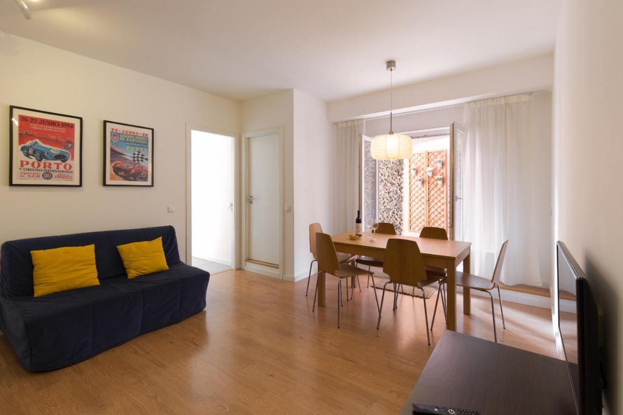 Alves Da Veiga Apartments Porto Bagian luar foto